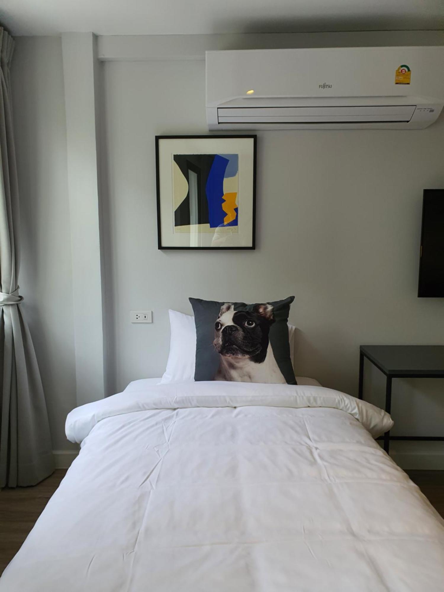 Roompini Bangkok Phòng bức ảnh